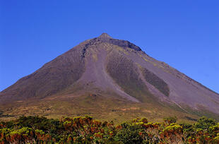 Vulkanblick auf der Insel Pico 