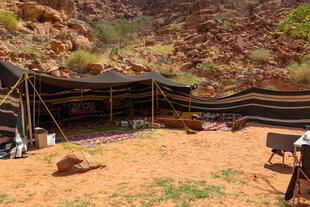 Zelte im Al Disah Tal