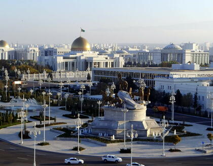 Skyline Aschgabat Turkmenistan Sehenswürdigkeiten