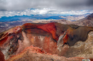 Roter Krater des Tongariro Vulkans 