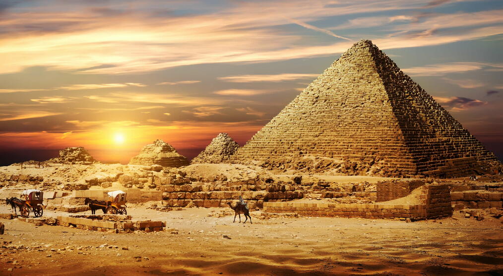 Sonnenuntergang Pyramiden von Gizeh Ägypten Sehenswürdigkeiten