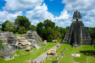 Tikal- Ruinenstätte im Regenwald Guatemalas