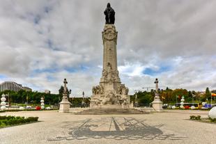 Statue Marques de Pombal in Lissabon