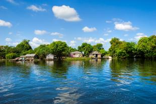 Schwimmende Häuser auf dem Tonle Sap