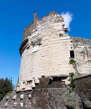 Ruinen des Grabmals der Caecilia Metella