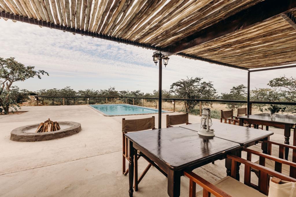 Restaurant mit Pool