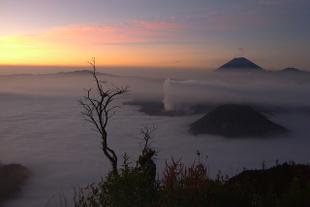 Sonnenuntergang Mt. Bromo