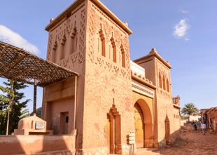 Blick auf die Architektur von Ait Benhaddou