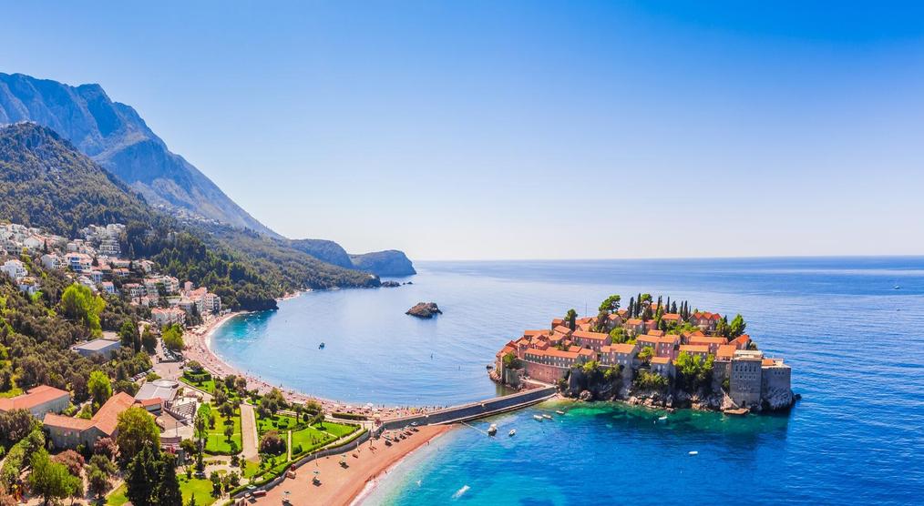 Insel Sveti Stefan bei einer Montenegro Reise