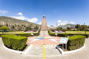 Mitad del Mundo in der Nähe von Quito