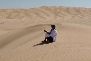 Omani in der Wüste