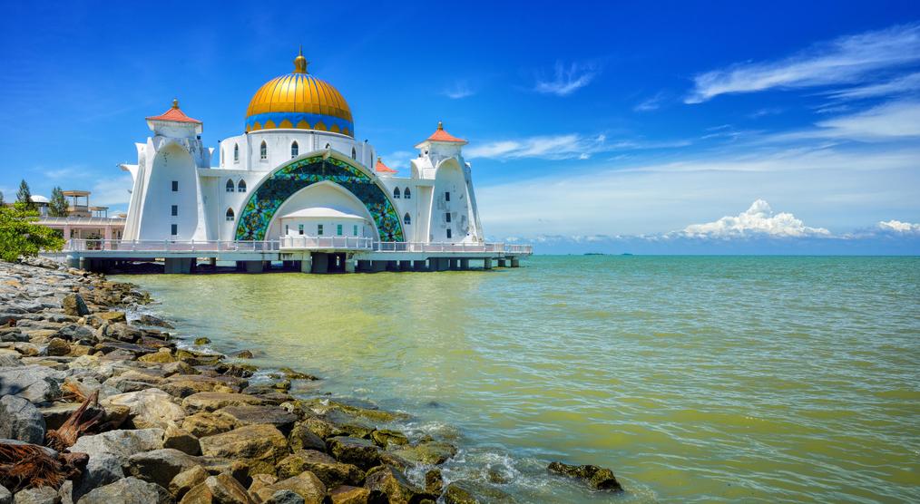 Masjid Selat Melaka
