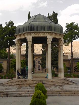 Siraz Hafis Sadi Mausoleum