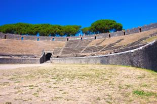 Ruinen des Amphitheaters