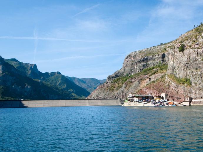 Staudamm am Koman See 