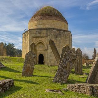 Kuppel des Yeddi Gumbaz Mausoleums
