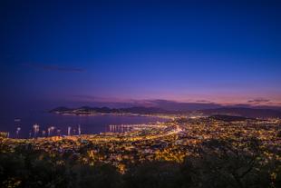 Cannes bei Nacht