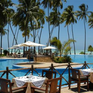 Ocen Paradise Resort & Spa
