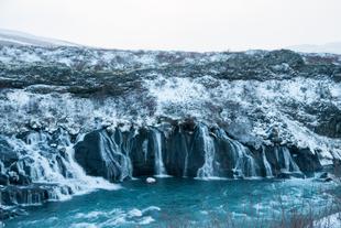 Hraunfossar im Winter