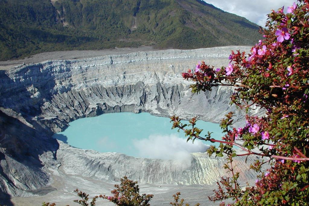 Krater des Poás Vulkan