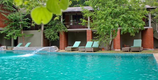 Swimming Pool bei Tag