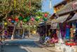 Straße mit Geschäften in Hoi An