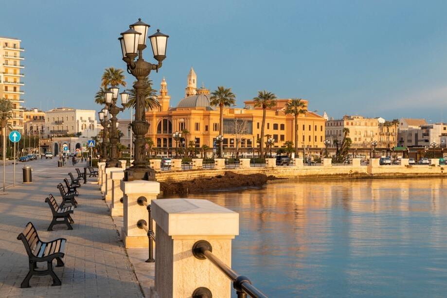 Promenade in Bari 