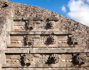 Pyramide in Teotihuacán