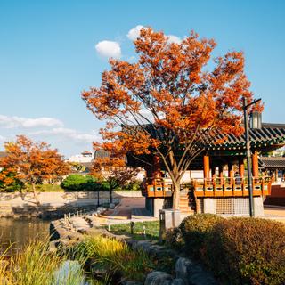 Namsangol Hanok Village
