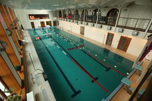 Schwimmbad