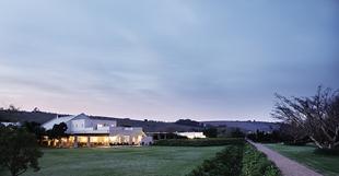 Spier Hotel bei Sonnenuntergang
