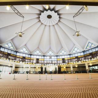 Innenraum der Masjid Negara 