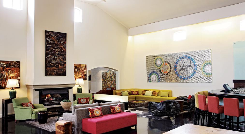 Loungebereich mit Bar