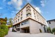 Außenansicht des Hotels Yashshree Sanderling Mall Road