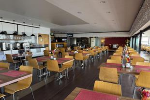 Bar und Restaurant im Hotel 