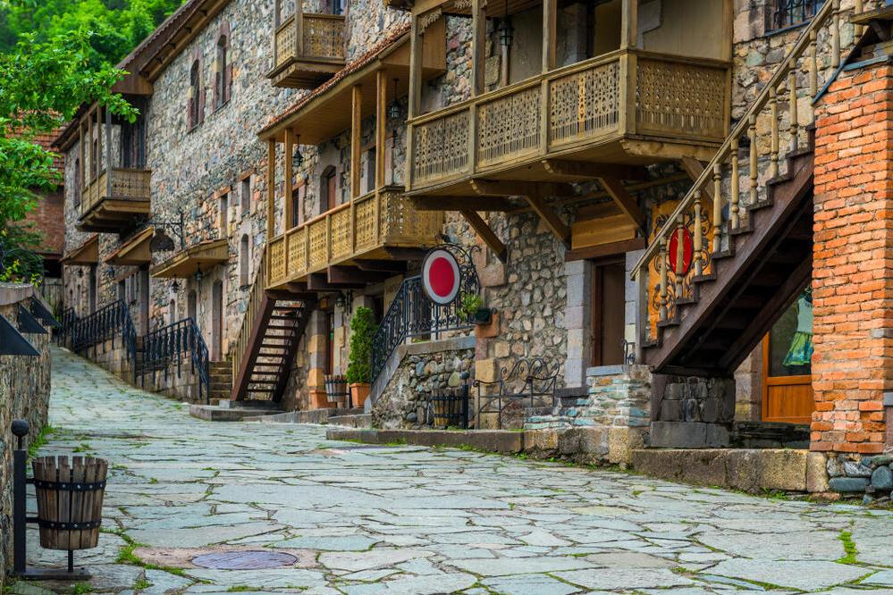 Alte Straße in Dilijan