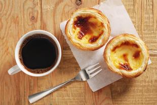 Espresso und Pastel de Nata