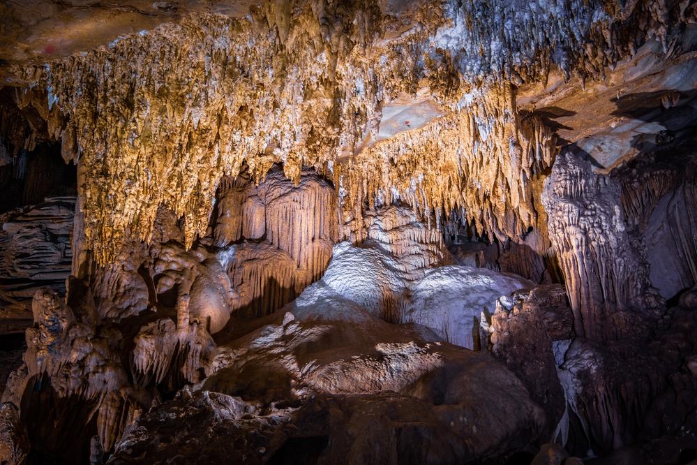 Lawa Cave