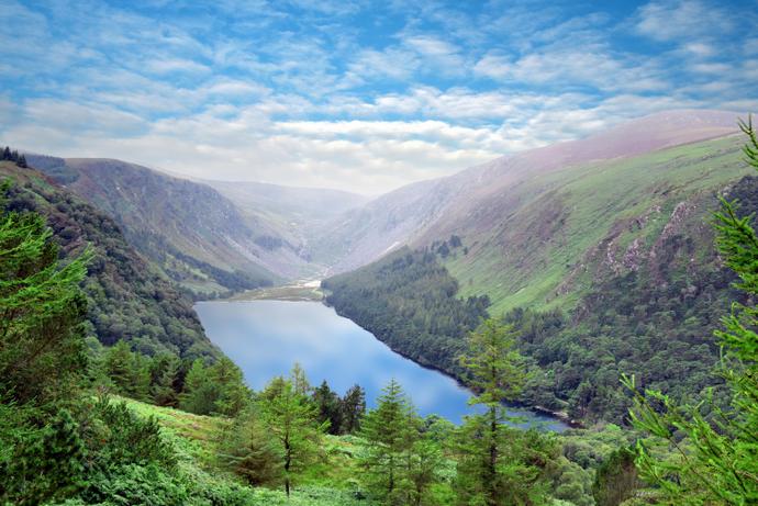 Blick auf das Glendalough-Tal