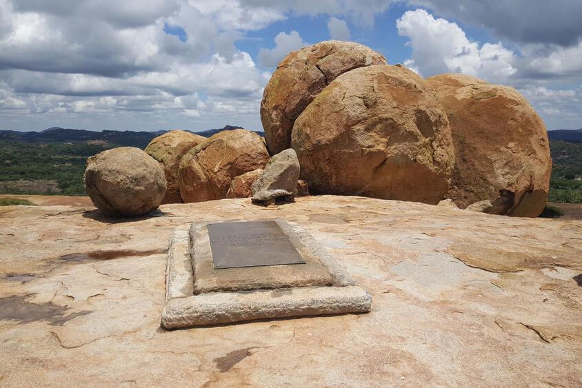 Rhodes' Grave