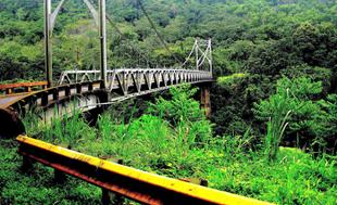 Brücke zum Vulkan Arenal