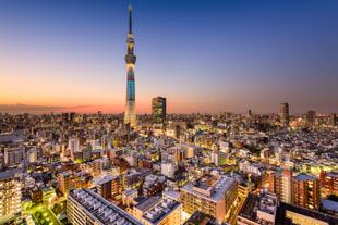 Skyline von Tokyo bei Nacht