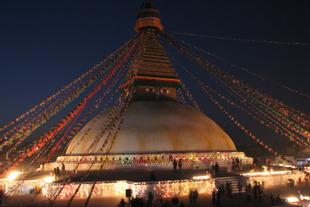 Bodnath bei Nacht