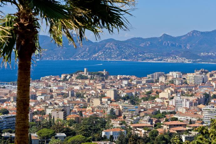 Blick ueber Cannes