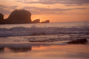 Sonnenuntergang am Strand von Costa Rica