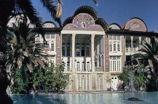 Shiraz Eram Gartengebaeude