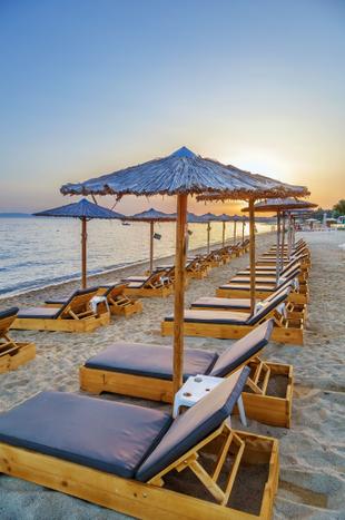 Strand in Toroni