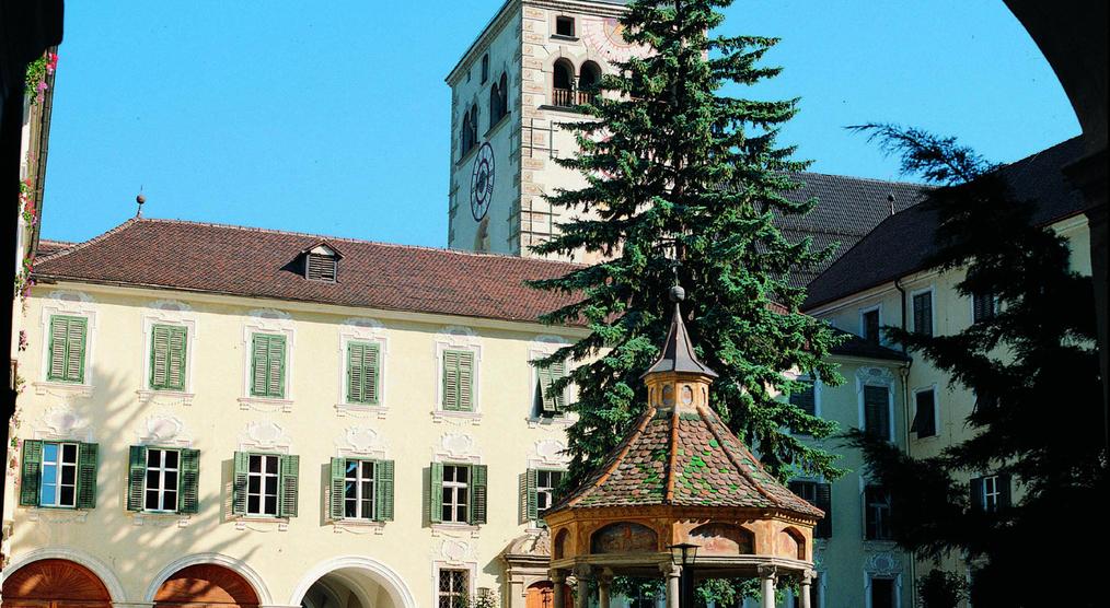 Kloster Neustift Innenanlage