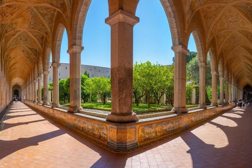 Arkaden im Konvent Santa Chiara