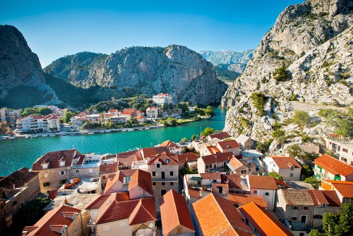 Panoramablick auf Omis